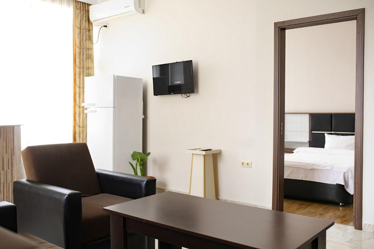 Apartments 37B Batoumi Extérieur photo