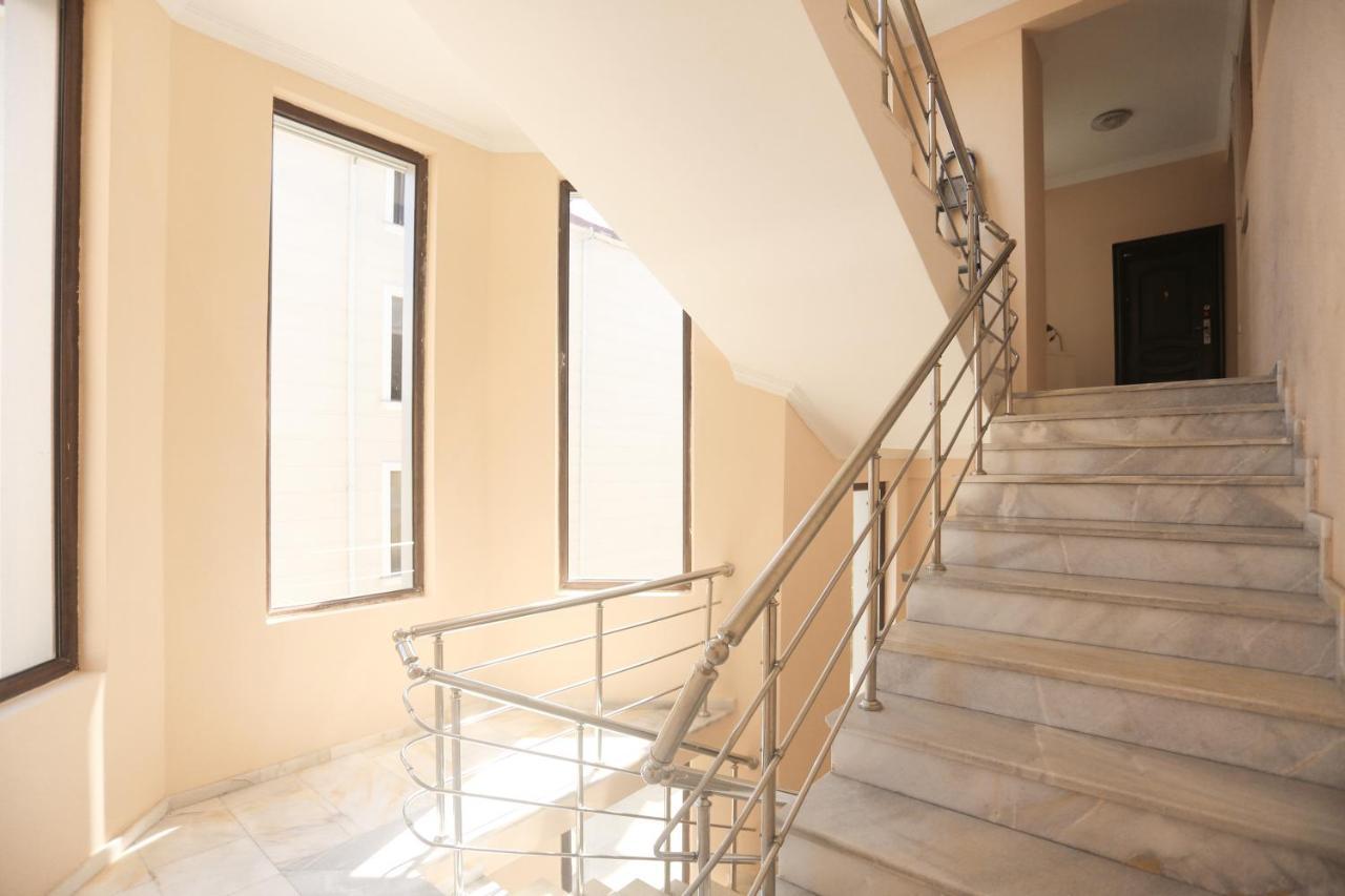 Apartments 37B Batoumi Extérieur photo