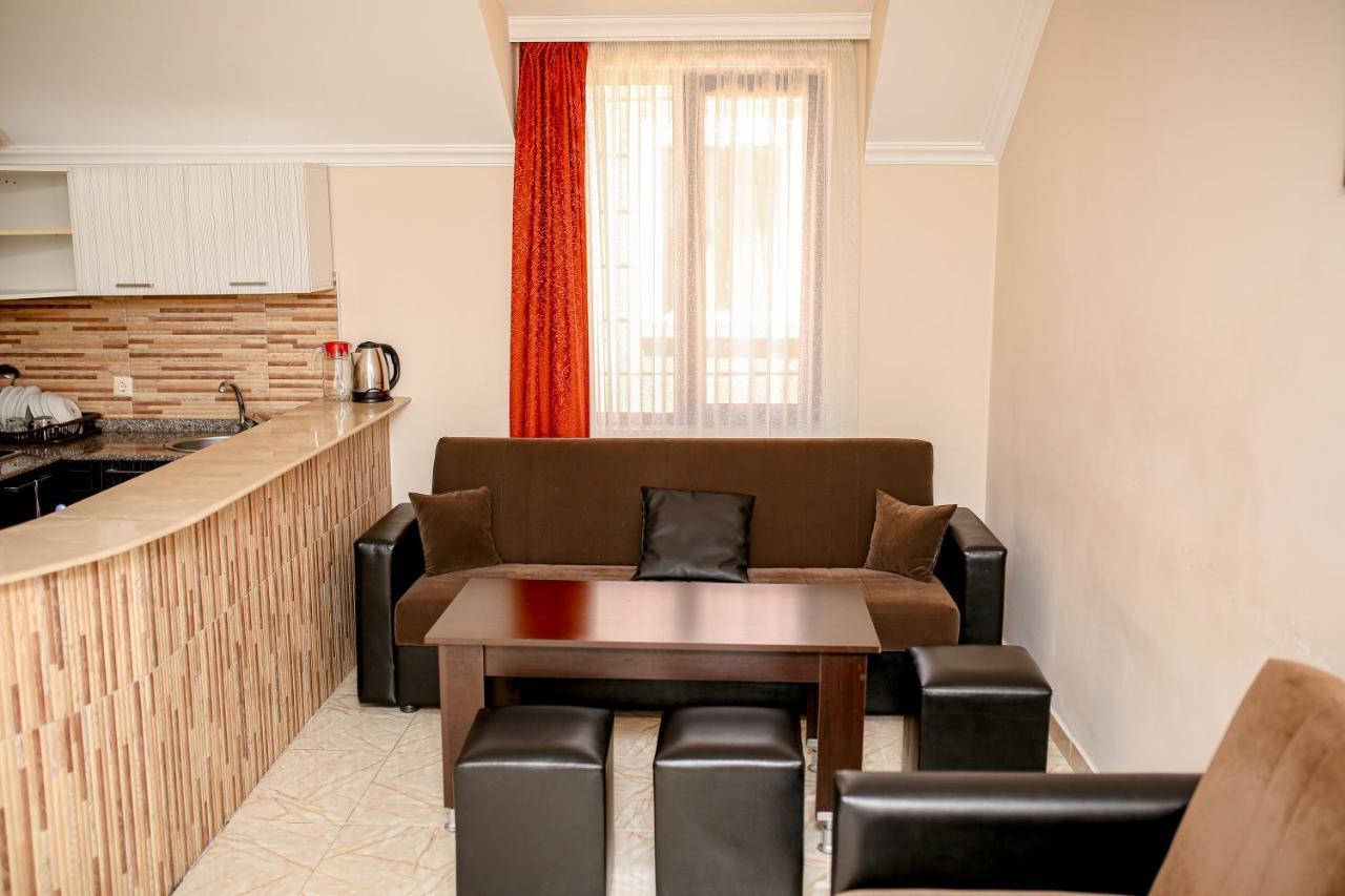 Apartments 37B Batoumi Extérieur photo